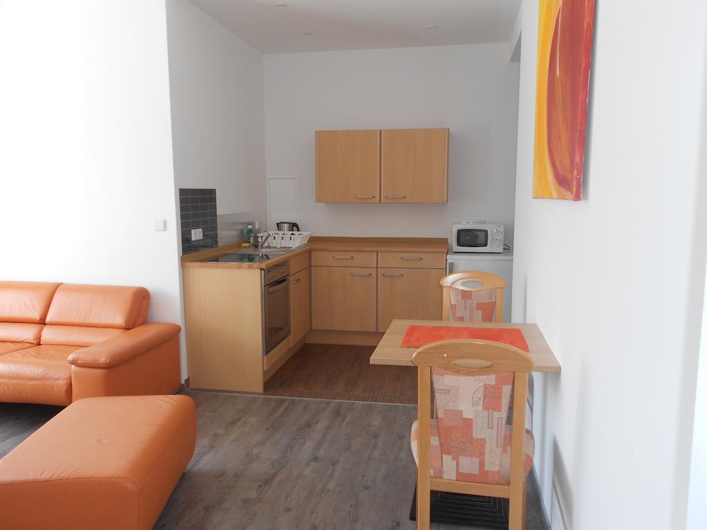 Apartment-Pension Schwalbennest Herzogenaurach Quarto foto