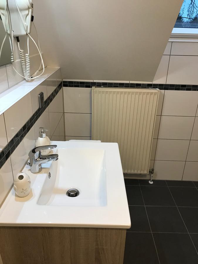 Apartment-Pension Schwalbennest Herzogenaurach Quarto foto